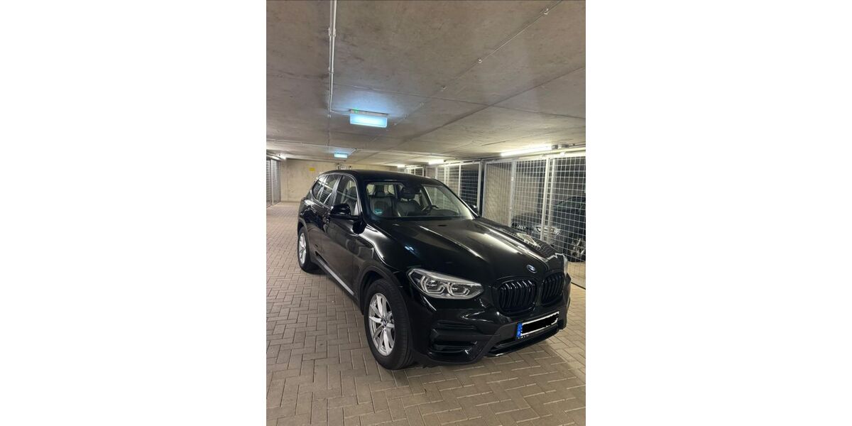 BMW X3 110.000 km 32.500 &euro; Essen 45138