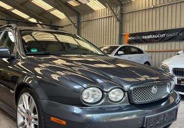 Jaguar X-Type 235.000 km 4.950 &euro; Essen 45139