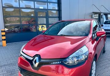 Renault Clio 99.400 km 6.000 &euro; Oberhausen 46145