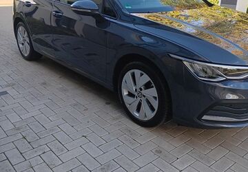 VW Golf 97.588 km 21.500 &euro; Essen 45130