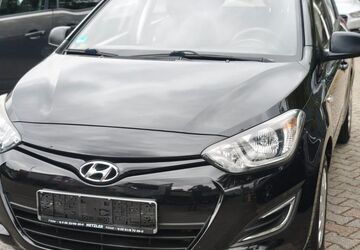 Hyundai i20 137.000 km 4.299 &euro; Essen 45356