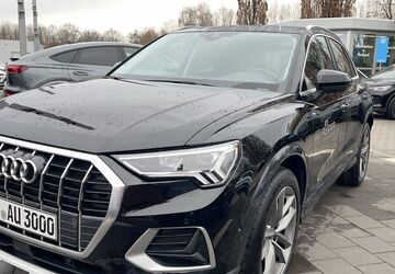 Audi Q3 4.500 km 47.890 &euro; Duisburg 47178