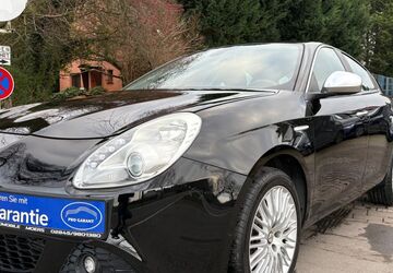 Alfa Romeo Giulietta 121.058 km 6.400 &euro; Moers 47447