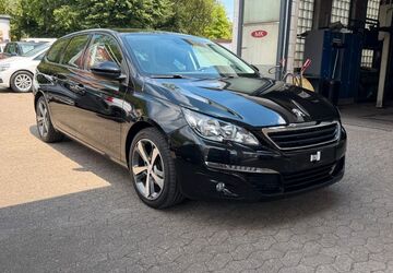 Peugeot 308 150.000 km 6.980 &euro; Essen 45141