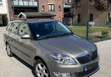 Skoda Fabia 92.000 km 5.400 &euro; Bochum 44795