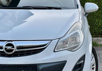 Opel Corsa 178.276 km 2.390 &euro; Essen 45136