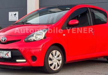 Toyota Aygo (X) 159.000 km 3.499 &euro; Mülheim an der Ruhr 45475