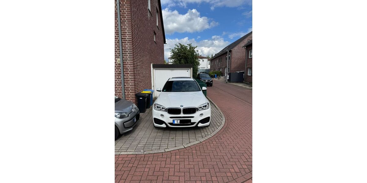 BMW X6 140.950 km 29.950 &euro; Essen 45309
