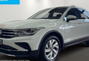 VW Tiguan 42.719 km 26.650 &euro; Velbert 42553