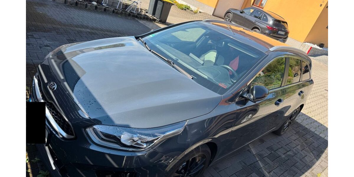 Kia ceed / Ceed 115.000 km 14.100 &euro; Wuppertal 42279