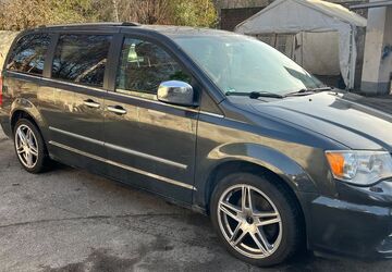 Lancia Voyager 278.000 km 4.900 &euro; Essen 45327