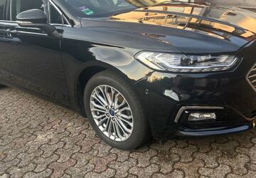 Ford Mondeo 122.990 km 15.950 &euro; Castrop-Rauxel 44577