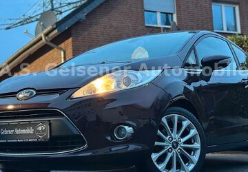 Ford Fiesta 89.871 km 4.900 &euro; Gelsenkirchen 45881
