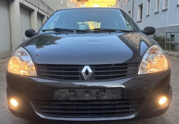 Renault Clio 162.000 km 1.450 &euro; Essen 45147