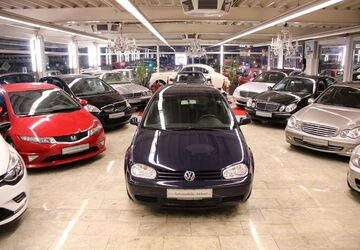 VW Golf 135.000 km 3.150 &euro; Essen 45356