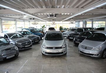 VW Golf 125.000 km 7.850 &euro; Essen 45356