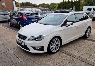 Seat Leon 105.659 km 14.970 &euro; Herten 45701