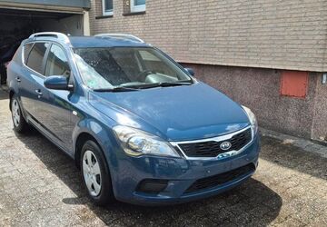 Kia ceed Sportswagon 108.000 km 3.999 &euro; Essen 45289