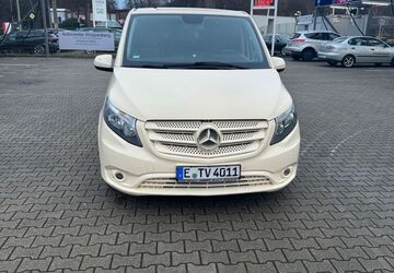 Mercedes-Benz Vito 614.000 km 13.300 &euro; Essen 45219