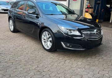 Opel Insignia 191.000 km 6.480 &euro; Essen 45141