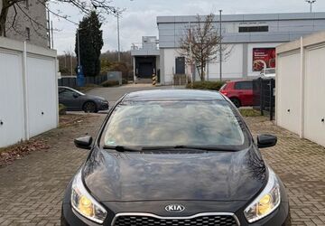 Kia ceed / Ceed 91.000 km 10.100 &euro; Gladbeck 45968