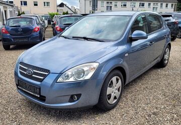 Kia ceed / Ceed 225.000 km 1.900 &euro; Essen 45356