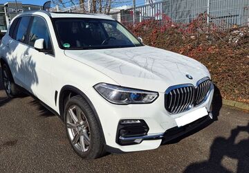 BMW X5 110.765 km 44.444 &euro; Essen 45141