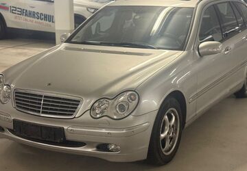 Mercedes-Benz C 220 270.000 km 3.000 &euro; Essen 45326