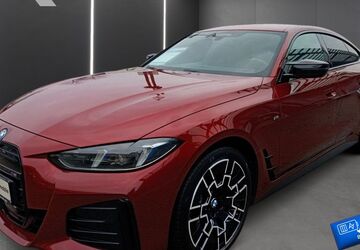 BMW i4 28.537 km 54.309 &euro; Bottrop 46236