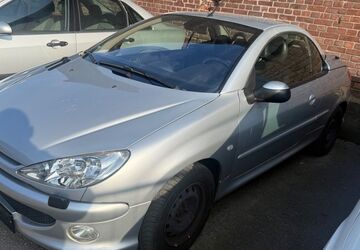 Peugeot 206 125.000 km 1.990 &euro; Essen 45143
