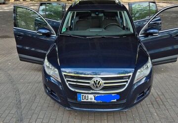 VW Tiguan 195.500 km 9.100 &euro; Duisburg 47226