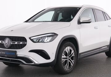 Mercedes-Benz GLA 250 8.711 km 43.885 &euro; Essen 45309