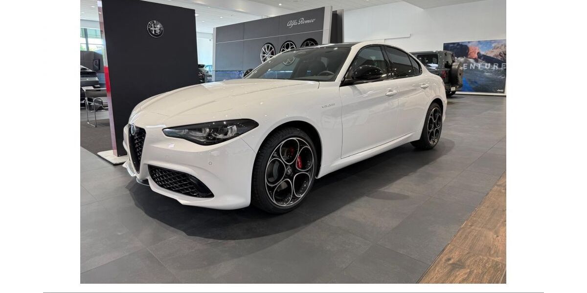 Alfa Romeo Giulia 12.850 km 42.985 &euro; Oberhausen 46049