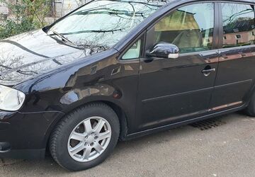 VW Touran 265.000 km 3.450 &euro; Duisburg 47167