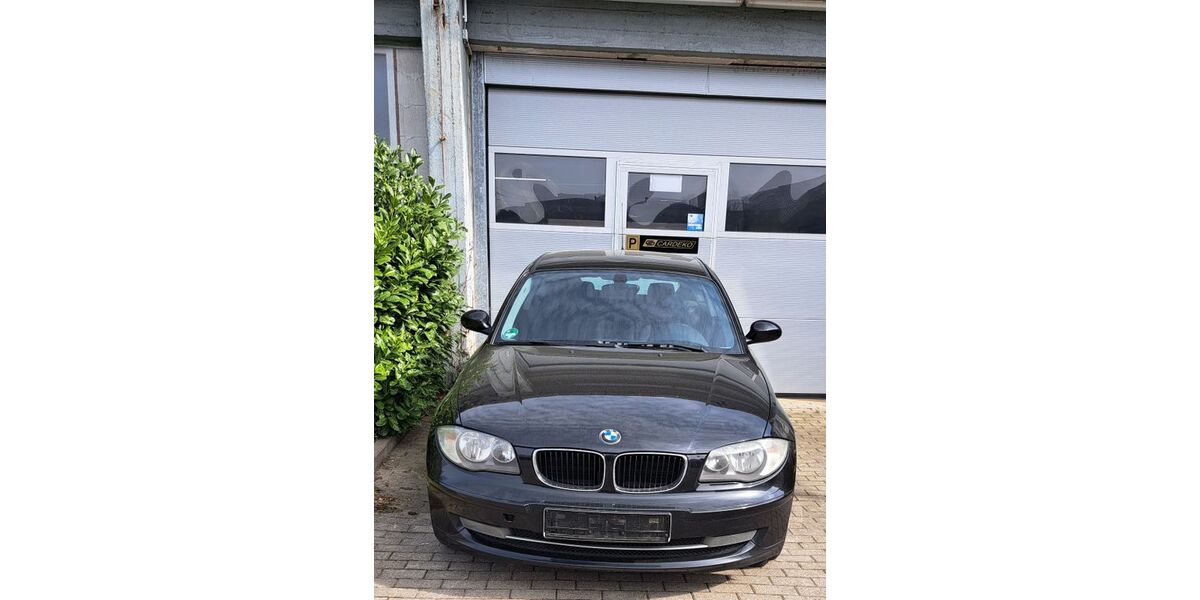 BMW 118 205.000 km 1.460 &euro; Essen OT Westviertel 45127