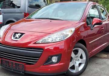 Peugeot 207 156.000 km 6.490 &euro; Essen 45144