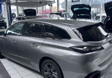 Peugeot 308 24.100 km 18.500 &euro; Gelsenkirchen 45892