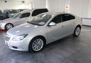 Opel Insignia 147.575 km 3.950 &euro; Essen 45329