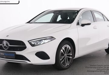 Mercedes-Benz A 250 7.998 km 30.485 &euro; Essen 45309