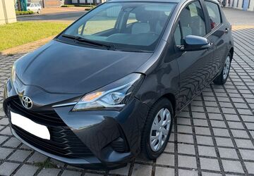Toyota Yaris 45.700 km 8.990 &euro; Essen 45329