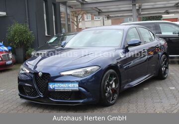 Alfa Romeo Giulia 10.000 km 49.990 &euro; Herten 45699