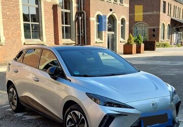 MG 4 18.000 km 21.900 &euro; Moers 47445