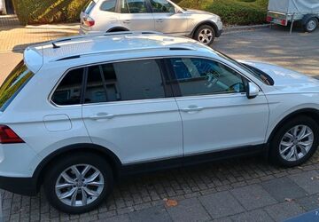 VW Tiguan 101.500 km 22.900 &euro; Essen 45134