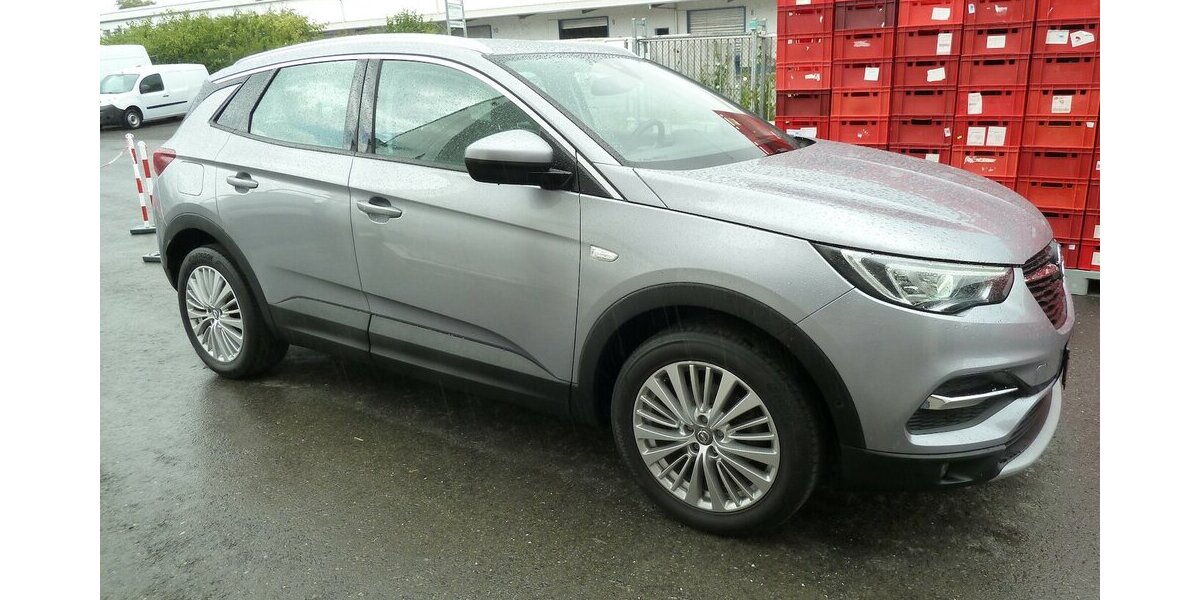 Opel Grandland X Innovation 1.5 D Automatik Navi LED 171.000 km 12.900 &euro; Ratingen 40885
