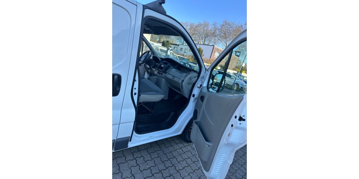 Opel Vivaro 185.000 km 5.500 &euro; Gelsenkirchen 45888