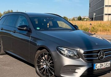Mercedes-Benz E 350 205.000 km 20.000 &euro; Essen 45139