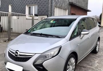 Opel Zafira Tourer 299.500 km 4.890 &euro; Bochum 44803