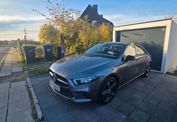 Mercedes-Benz A 250 125.000 km 21.300 &euro; Essen 45277