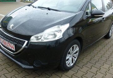 Peugeot 208 91.000 km 4.500 &euro; Essen 45144