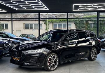 Ford Focus 19.200 km 17.850 &euro; Essen 45141